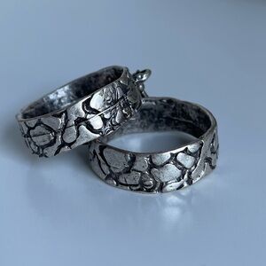 ☀️3/15$ NWOT Hoop Dangling Earrings